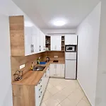 아파트 Urban Escape By Adriatic Living