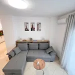 Urban Escape By Adriatic Living