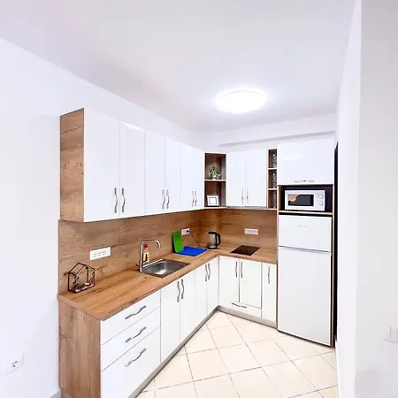 Urban Escape By Adriatic Living *
